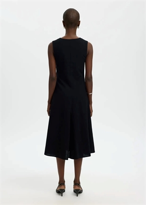 Luisa regular sl linen blend kjole Sort Selected Femme 